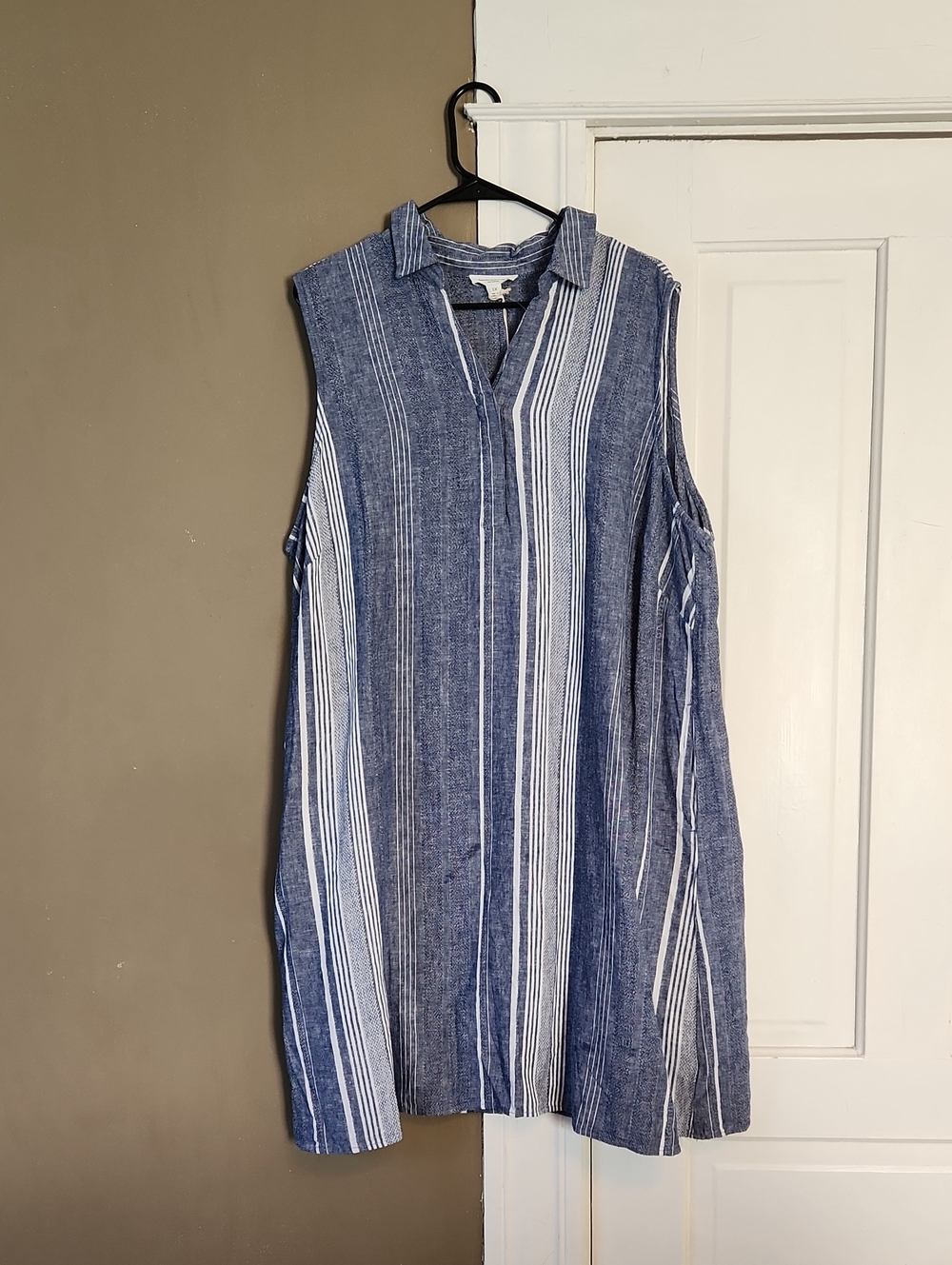 beachlunchlounge Navy & White Striped Dress